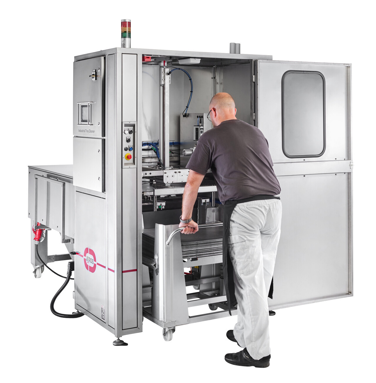 Get quick cleaning of baking trays with JEROS’s tray cleaner